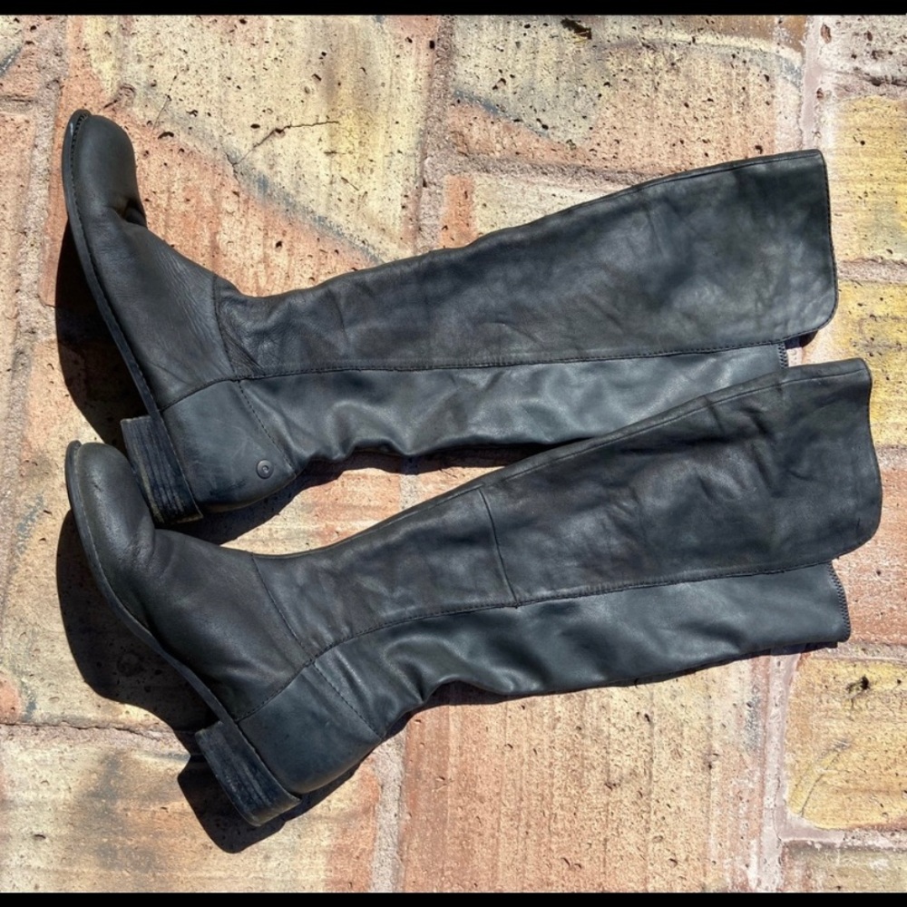 Steve Madden black leather boots size 9.5